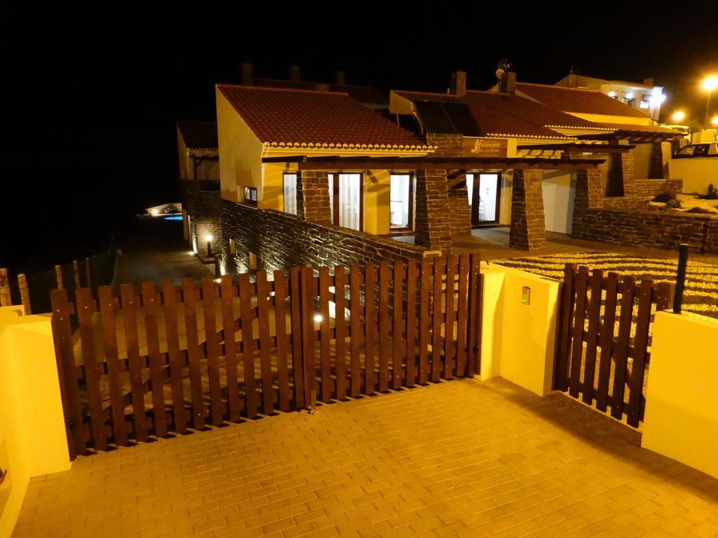 Falesias Da Arrifana Praia da Arrifana Exterior photo